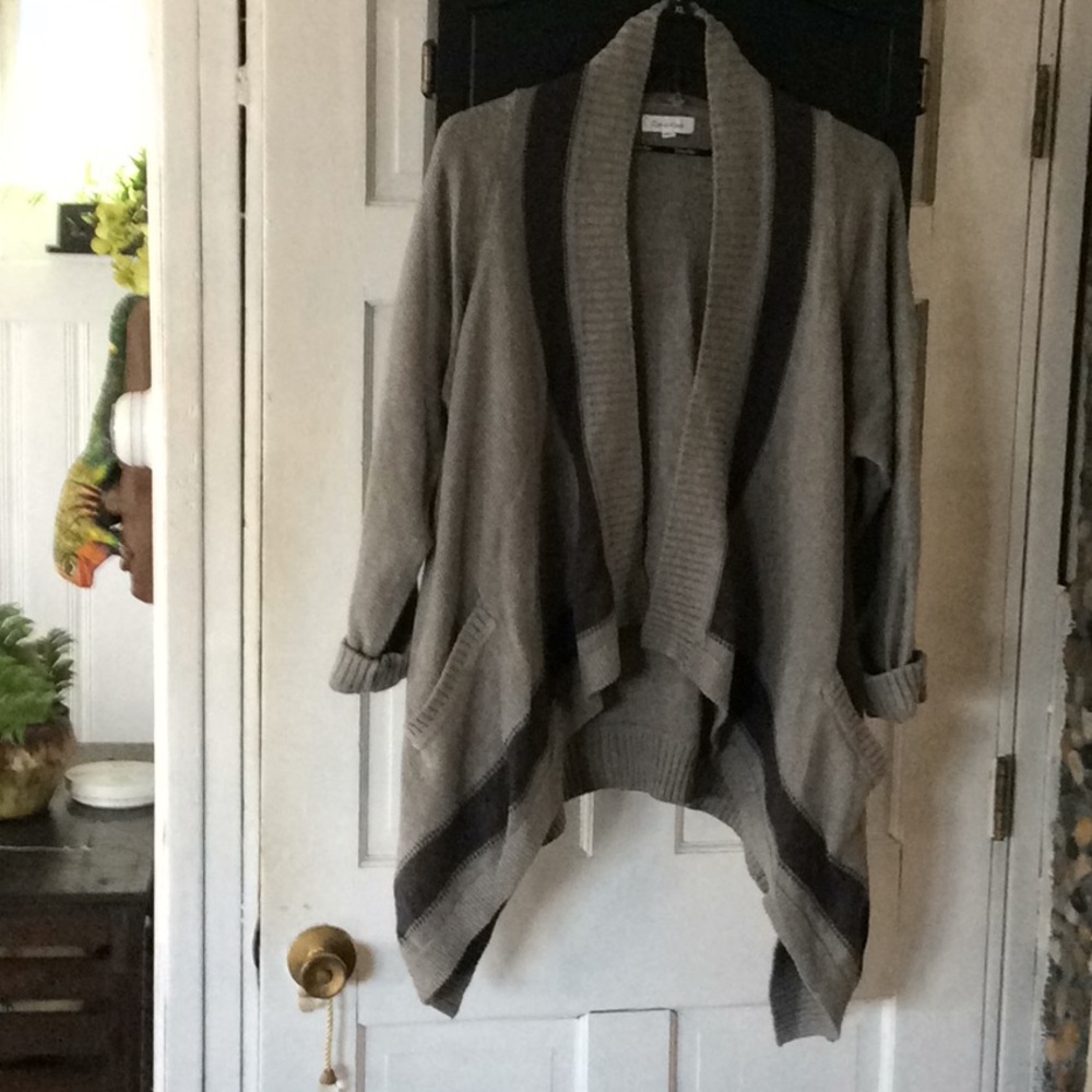 Sweater,new without tags